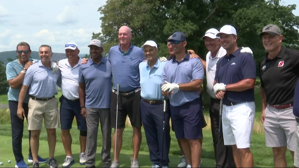 former-yankees-manager-joe-torre-hosts-annual-golf-fundraiser